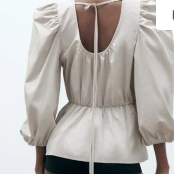 BNWT Zara puff sleeve top! - Picture 3 of 5